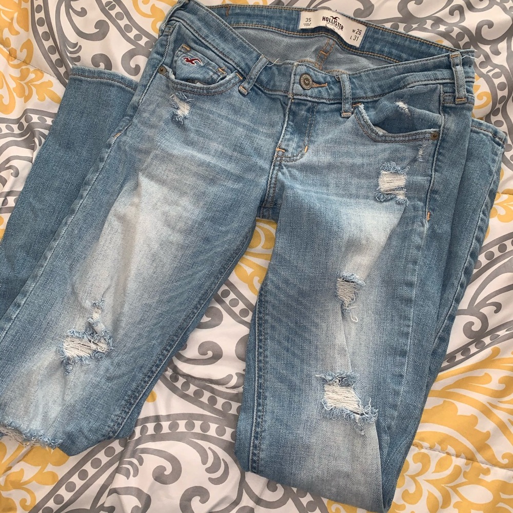 Hollister jeans